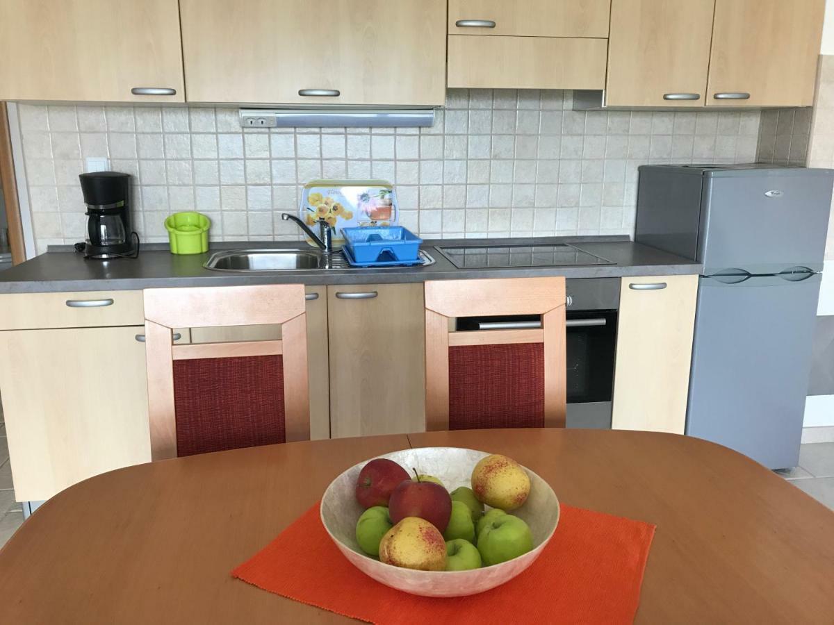 Apartmani Marija Klimno B Экстерьер фото